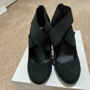 Aldo black heels